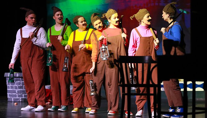 Alle sieben auf einem Foto (Foto: Marko Heiroth) Alle sieben auf einem Foto (Foto: Marko Heiroth)