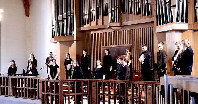 Junges Mitteldeutsches Vokalensemble  (Foto: St. Trinitatiskirche Sondershausen)
