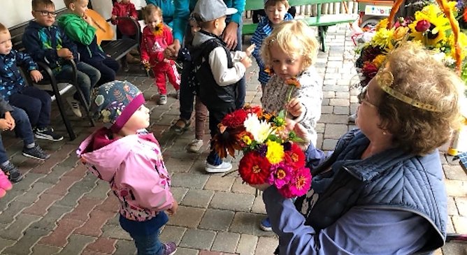 Verabschiedung von Marion Haas in den Ruhestand (Foto: Katrin Milde-Kindervilla)