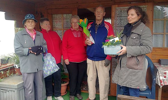 Familie Nohl wird verabschiedet (Foto: T.Leipold) Familie Nohl wird verabschiedet (Foto: T.Leipold)