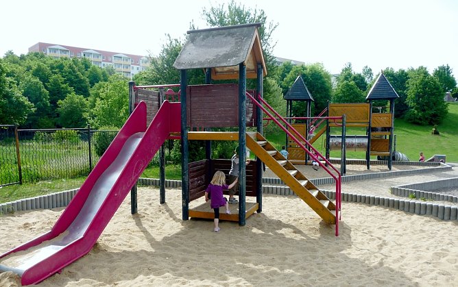 Spielger&auml;te stehen zum Selbstabbau bereit (Foto: Stadtverwaltung Sondershausen)