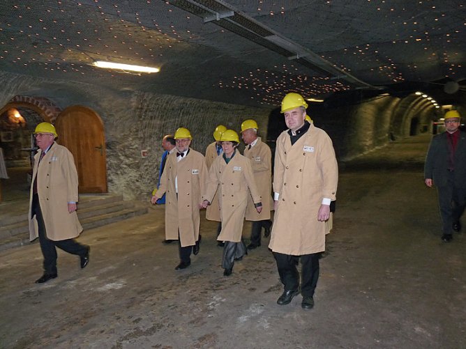 Gelöbnis unter Tage (Foto: Karl-Heinz Herrmann) Gelöbnis unter Tage (Foto: Karl-Heinz Herrmann)