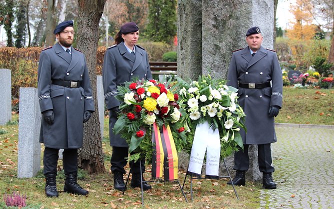 Gedenkfeier zum Volkstrauertag in Sondershausen 2021 (Archiv) (Foto: Eva Maria Wiegand)