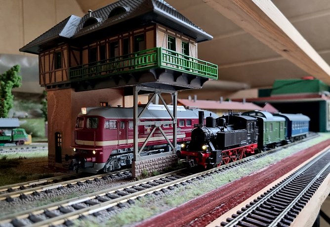 Modellbauzeit im Advent (Foto: Dirk Schwarze aus Werther) Modellbauzeit im Advent (Foto: Dirk Schwarze aus Werther)