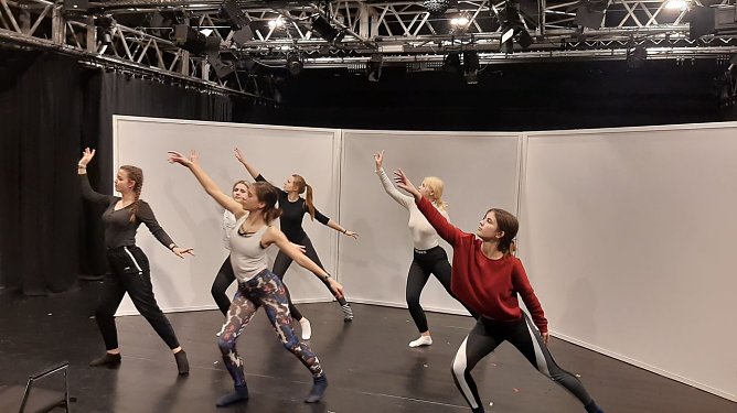 Probe zum Jugendclubst&uuml;ck "Ich bin die Sehnsucht in dir", M&auml;rz 2020 (Foto: Theater Nordhausen)