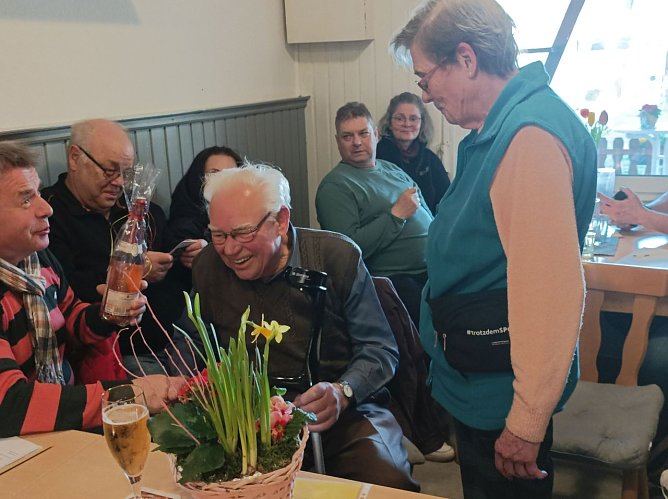 Siegfried Schiebel wurde nach 58 Jahren verabschiedet (Foto: Thomas Leipold) Siegfried Schiebel wurde nach 58 Jahren verabschiedet (Foto: Thomas Leipold)