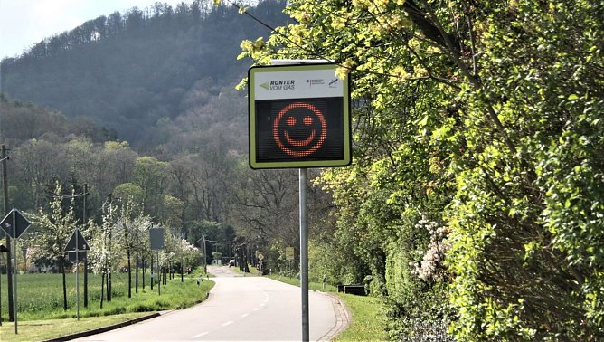 Geschwindigkeitsmessstelle (Foto: U. Reinboth )