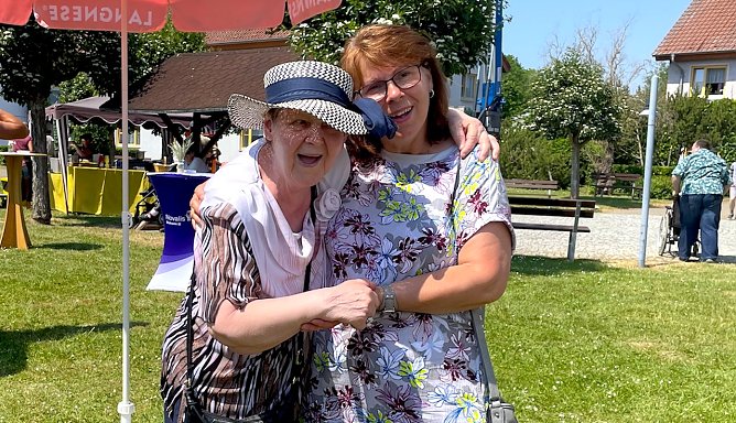 Karl Marien Haus der Diakonie Novalis in Ebeleben feierte 140. Geburtstag (Foto: Karina Krausholz) Karl Marien Haus der Diakonie Novalis in Ebeleben feierte 140. Geburtstag (Foto: Karina Krausholz)