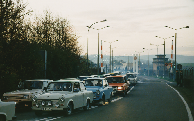 Grenzverkehr in Farbe (Foto: Grenzlandmuseum Eichsfeld)