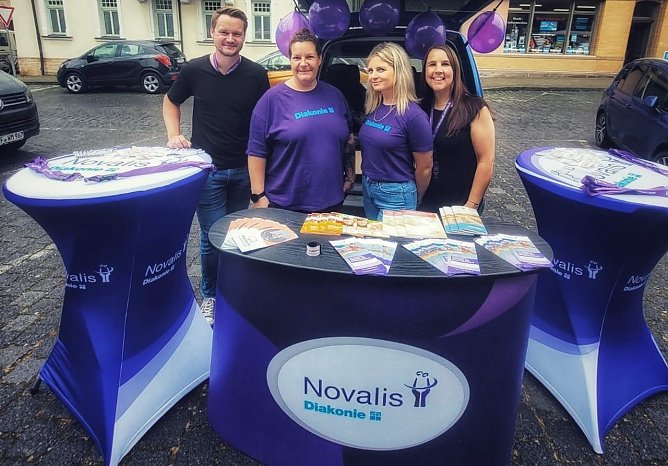 Das Team der Psychosozialen Beratungsstelle  f&uuml;r Suchtkranke, Suchtgef&auml;hrdete und deren Angeh&ouml;rige in Sondershausen und in Artern am Aktionstag in Sondershausen (Foto: K.Krausholz)