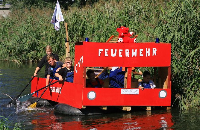 Wipperregatter zum 140-j&auml;hrigen Jubil&auml;um der Feuerwehr Sondershausen-Mitte (Foto: S. Dietzel)
