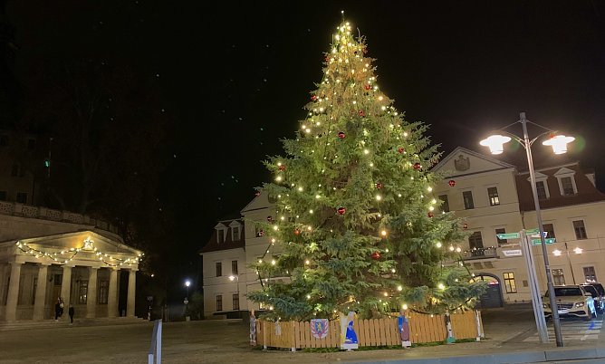 Festlicher Marktplatz in Sondershausen 2022 (Foto: EEva Maria Wiegand)