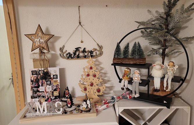 Weihnachtsgruß an die Redaktion (Foto: Familie Klein aus Bad Frankenhausen) Weihnachtsgruß an die Redaktion (Foto: Familie Klein aus Bad Frankenhausen)