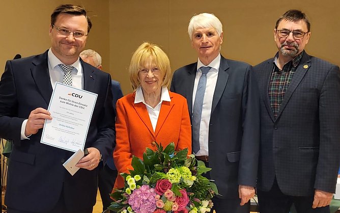 v.l. n.r. Stefan Schard, Ulrika Hofsaess, Johannes Selle, Joachim Kreyer (Foto: Johannes Selle)