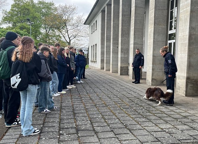 Viel Besuch konnte man heute in der Landespolizeiinspektion in Nordhausen begrüßen (Foto: LPI) Viel Besuch konnte man heute in der Landespolizeiinspektion in Nordhausen begrüßen (Foto: LPI)
