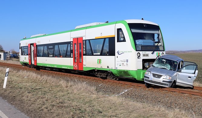 Schwer verletzter Mann nach Unfall am Vormittag (Foto: S.Dietzel) Schwer verletzter Mann nach Unfall am Vormittag (Foto: S.Dietzel)