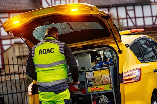 Pannenhefer im Einsatz (Foto: ADAC)