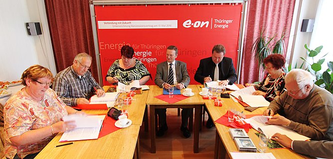 Konzessionsvertrag abgeschlossen (Foto: E.ON Th&uuml;ringen)