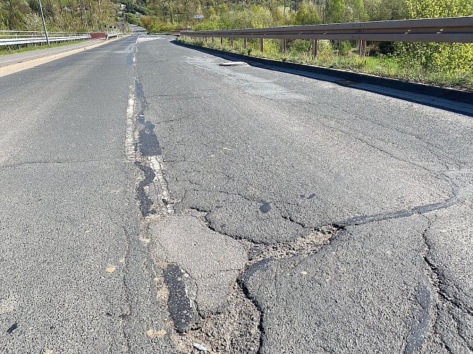 Schlechter Zustand der Martin-Andersen-Nex&ouml; Stra&szlig;e (Foto: privat (Quelle ist der Redaktion bekannt))