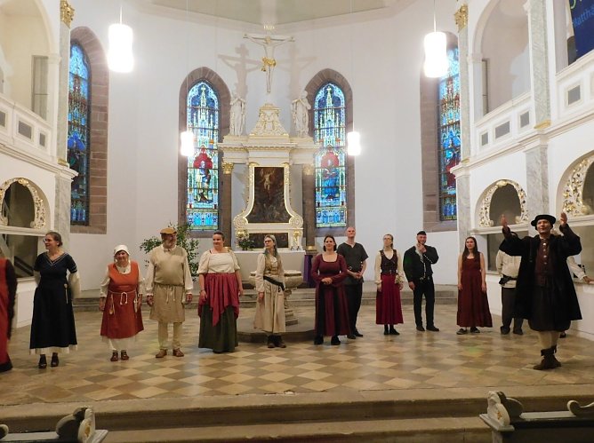 Die Torgauer Tänzer (Foto: Peter Zimmer) Die Torgauer Tänzer (Foto: Peter Zimmer)