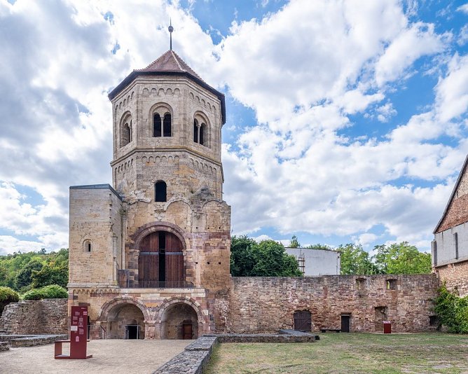 Kloster St. Wigbert in G&ouml;llingen (Foto: STSG, Philipp Hort)
