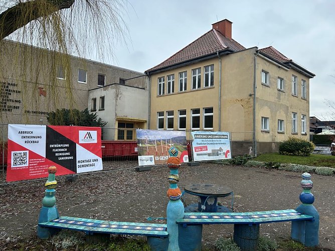 Die Grundschule in Hohenebra kann saniert werden. (Foto: Andrea Hellmann) Die Grundschule in Hohenebra kann saniert werden. (Foto: Andrea Hellmann)