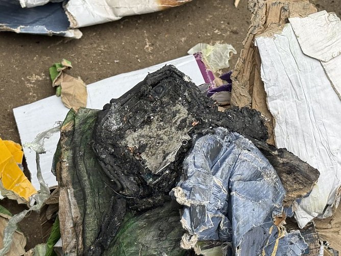 Feuerwehreinsatz an einer Papierpresse (Foto: S. Dietzel)