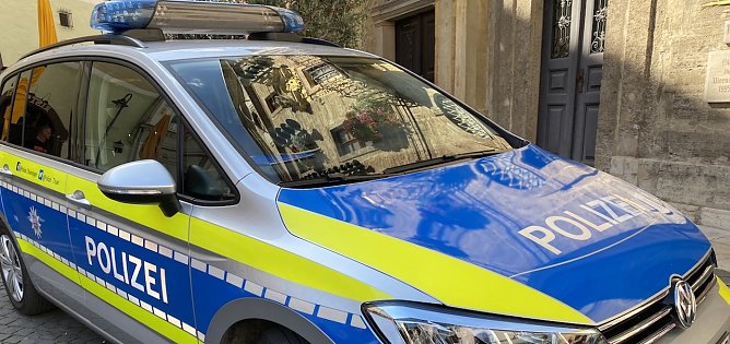 Symbolbild Polizeiauto (Foto: Eva Maria Wiegand) Symbolbild Polizeiauto (Foto: Eva Maria Wiegand)