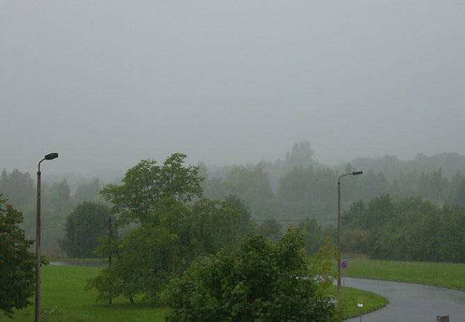 Starkregen 1 (Foto: Karl-Heinz Herrmann)