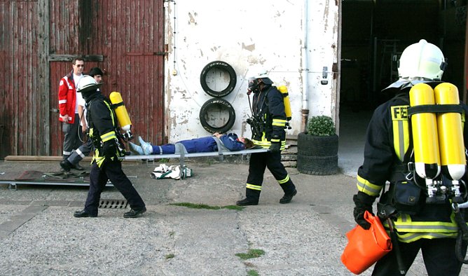 Feuerwehr&uuml;bung Berka (Foto: Karl-Heinz Herrmann)