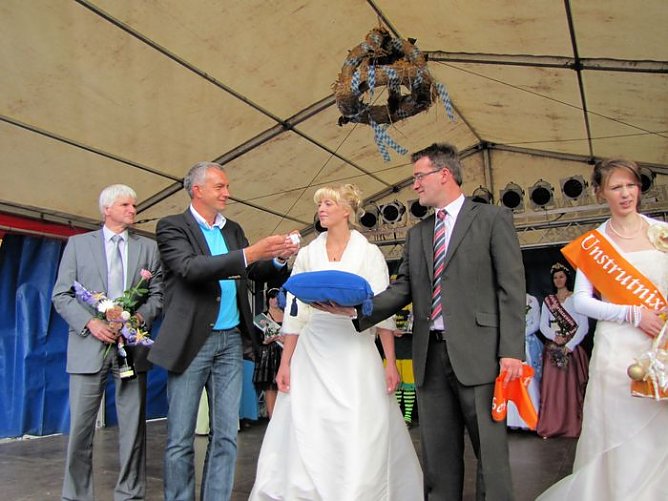 Kirmes Roßleben (Foto: JoSa) Kirmes Roßleben (Foto: JoSa)