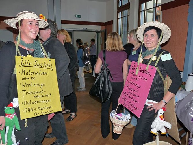Marktplatz für Unternehmen und Gemeinnützige (Foto: Karl-Heinz Herrmann) Marktplatz für Unternehmen und Gemeinnützige (Foto: Karl-Heinz Herrmann)