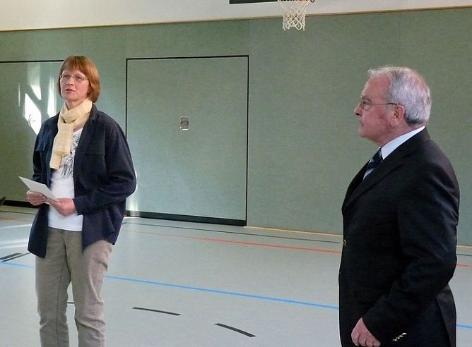 Medizinisches Versorgungszentrum eröffnet (Foto: Karl-Heinz Herrmann) Medizinisches Versorgungszentrum eröffnet (Foto: Karl-Heinz Herrmann)