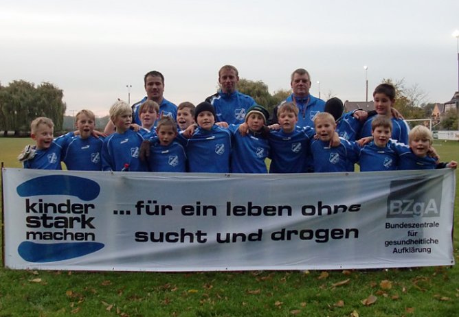 Kinder stark machen (Foto: Blau-Weiß-Greußen) Kinder stark machen (Foto: Blau-Weiß-Greußen)