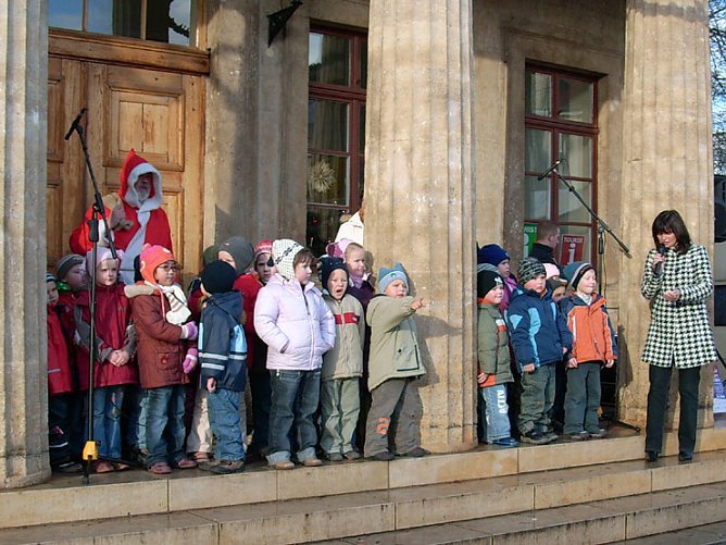 Eröffnung Weihnachtsmarkt (Foto: Karl-Heinz Herrmann) Eröffnung Weihnachtsmarkt (Foto: Karl-Heinz Herrmann)