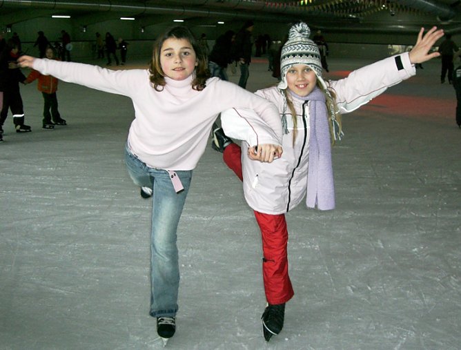 Eislaufen (Foto: Kreisjugendring) Eislaufen (Foto: Kreisjugendring)