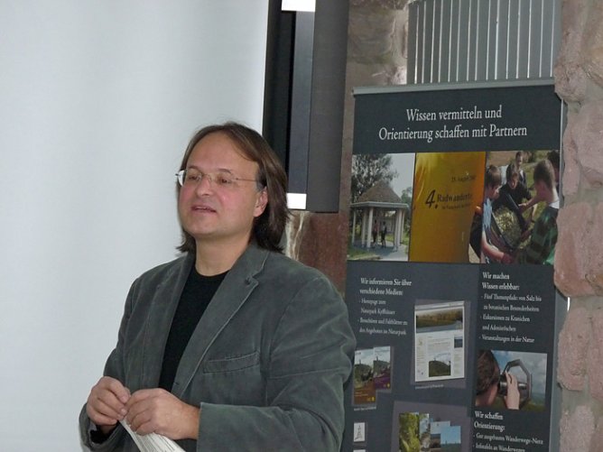 Naturparkplan Kyffhäuser (Foto: Karl-Heinz Herrmann) Naturparkplan Kyffhäuser (Foto: Karl-Heinz Herrmann)