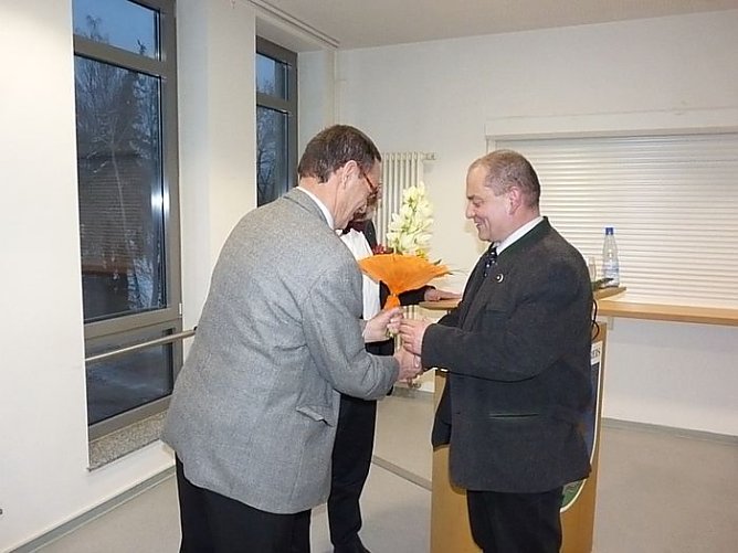 Verpflichtung Norbert Enke (Foto: Karl-Heinz Herrmann) Verpflichtung Norbert Enke (Foto: Karl-Heinz Herrmann)