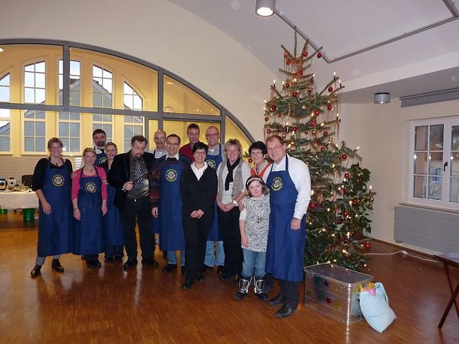 Weihnacht f&uuml;r die Tafel (Foto: Karl-Heinz Herrmann)