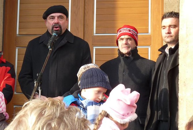 Sondersh&auml;user Weihnachtsmarkt er&ouml;ffnet (Foto: Karl-Heinz Herrmann)