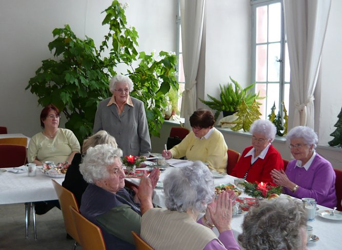 VdK Weihnacht Bendeleben (Foto: Dietmar Buchardt) VdK Weihnacht Bendeleben (Foto: Dietmar Buchardt)