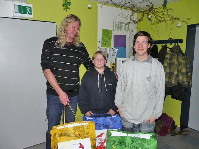 F&uuml;r Geschenke gesammelt (Foto: Stadtjugendring Sondershausen)