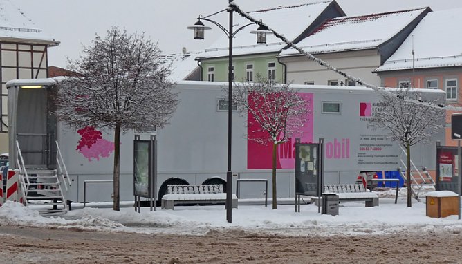 Mammobil (Röntgenzug) (Foto: Karl-Heinz Herrmann) Mammobil (Röntgenzug) (Foto: Karl-Heinz Herrmann)