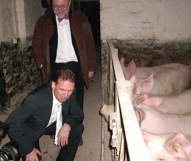 Lachender Landrat mit Ministerpr&auml;sident Th&uuml;ringens (Foto: Karl-Heinz Herrmann)
