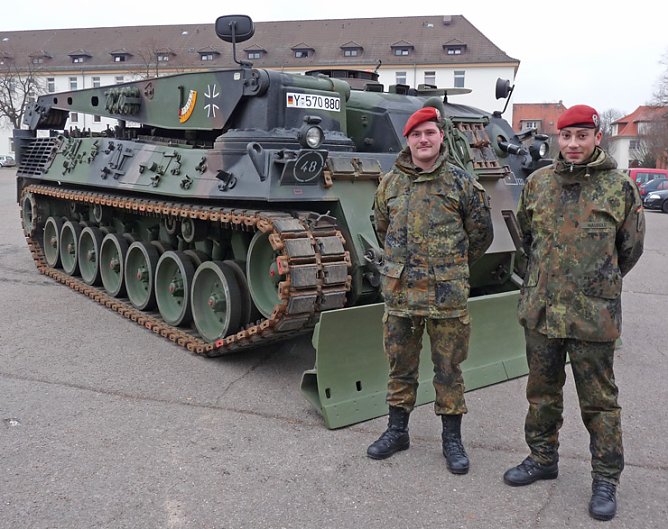 Bergepanzer zum Schneer&auml;umen? (Foto: Karl-Heinz Herrmann)