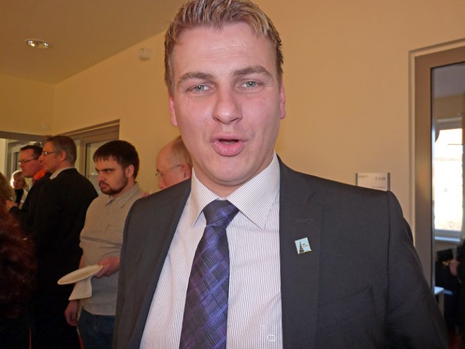 Plakette-Turm (Foto: Karl-Heinz Herrmann)