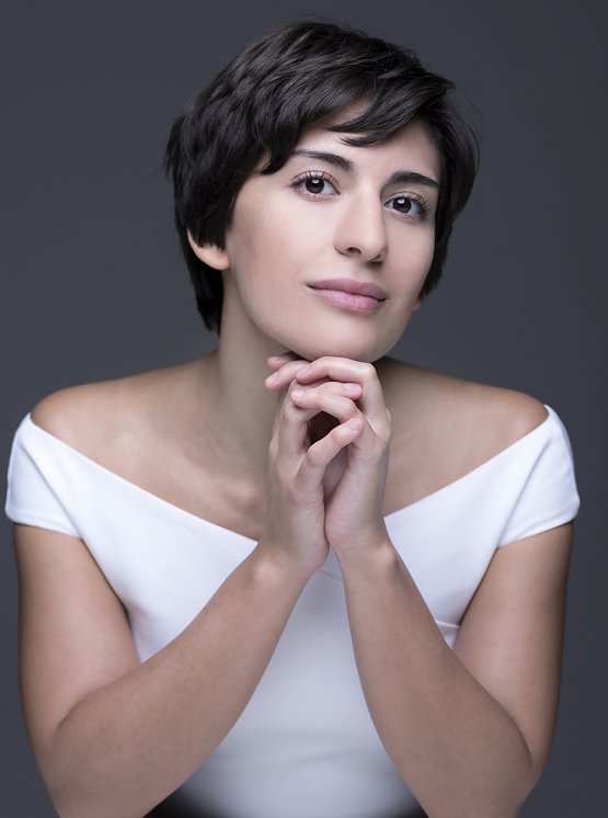 Bild: Mariam Batsashvili am Liszt-Fl&uuml;gel