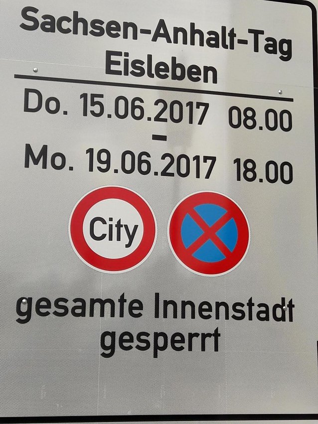 Bild: Sperrschild in Eisleben