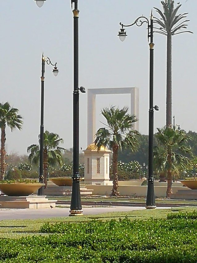 Bild: Dubai (2)