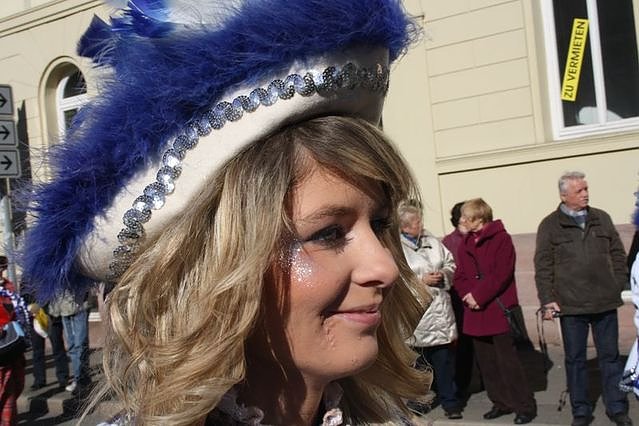 Rosenmontagsgesichter